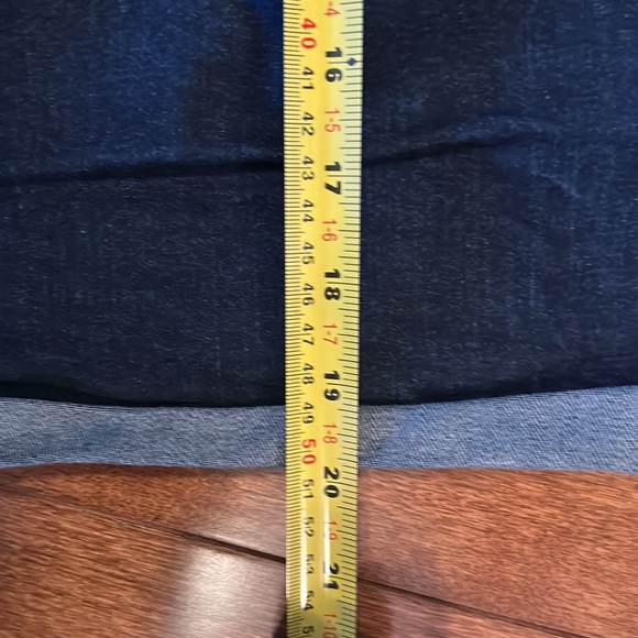 Universal Thread High Rise Denim Bermuda Shorts Size 16 - Picture 5 of 8